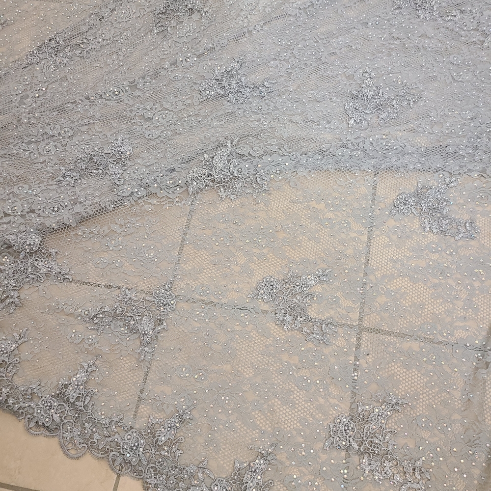 Dress - Picture 9 of 12